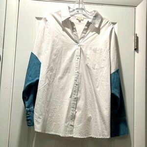 NEW POL medium blue jean & cotton button down